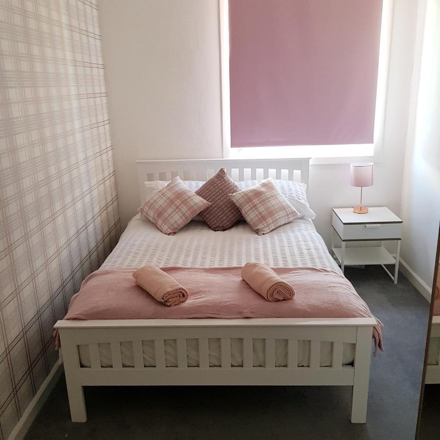 Bespoke Tours Scotland Accommodation @ Morrison Street Edimburgo Exterior foto